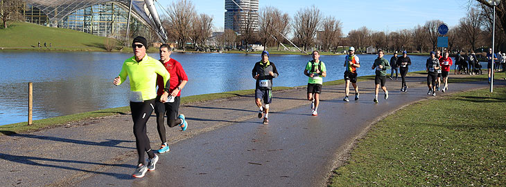 Winterlaufserie München 2023 Teil 2: Dreikönigslauf über 15 km am 06.01.2023 im Olympiapark, München (©Foto: Martin Schmitz)